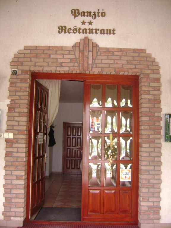 凯奇凯梅特Bajor Panzio住宿加早餐旅馆 外观 照片